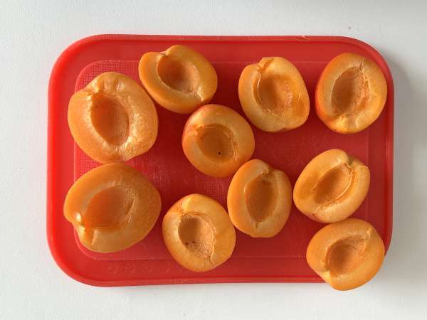 Flan cheesecake lembut dengan aprikot - Persiapan langkah 1