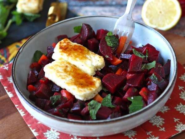 Salad bit dengan halloumi panggang - Persiapan langkah 9