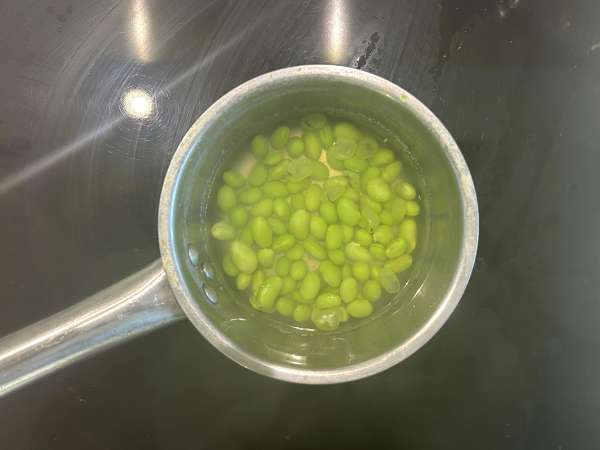 Salad lentil, feta, dan edamame dengan sayuran renyah - Persiapan langkah 3