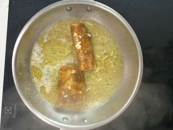 Daging punggung ikan kod dengan perasan lemon, bawang putih, dan rempah-rempah - Persiapan langkah 6