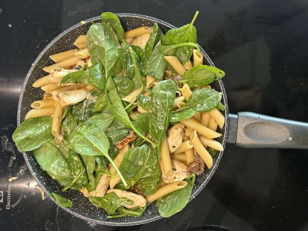 Marry Me Chicken Pasta: pasta krim dengan ayam, tomat kering, dan parmesan - Persiapan langkah 11