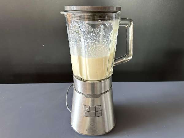 Kue flan kelapa dan susu kental manis, mudah dibuat dan lembut di mulut - Persiapan langkah 2