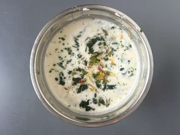 Quiche tanpa adonan dengan salmon, bayam, dan keju cottage - Persiapan langkah 5