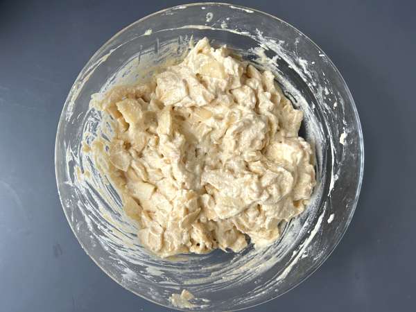 Kue apel yang sangat lembut dengan taburan streusel yang renyah - Persiapan langkah 5