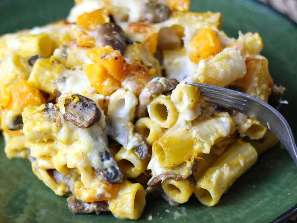Pasta panggang dengan labu, jamur, dan saus bechamel - Persiapan langkah 11