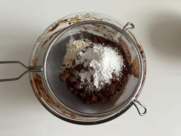Brownies ubi jalar tanpa mentega atau minyak - Persiapan langkah 4