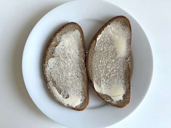 Sandwich keju panggang dengan jamur dan keju parut - Persiapan langkah 5