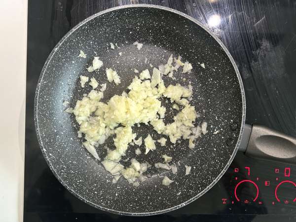 Kubis isi vegetarian dengan jamur, nasi, dan miso - Persiapan langkah 3