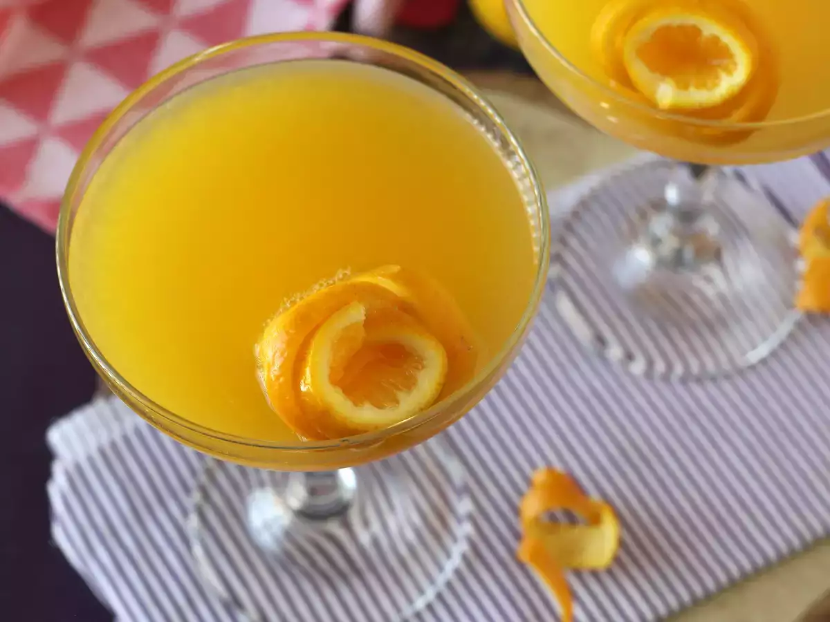 Agua de Valencia, koktail Mediterania dengan cava dan jeruk yang dapat Anda buat sendiri di rumah. - foto 9