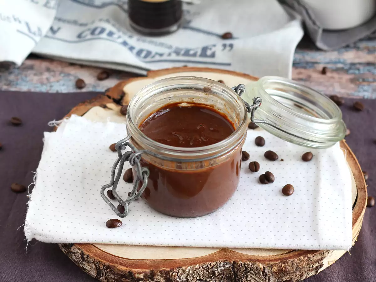 Akhirnya, olesan cokelat dan kacang hazel untuk para pencinta kopi! - foto 4