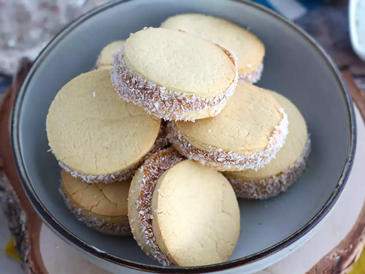 Alfajores - Roti pendek Argentina dengan selai susu dan kelapa - foto 5