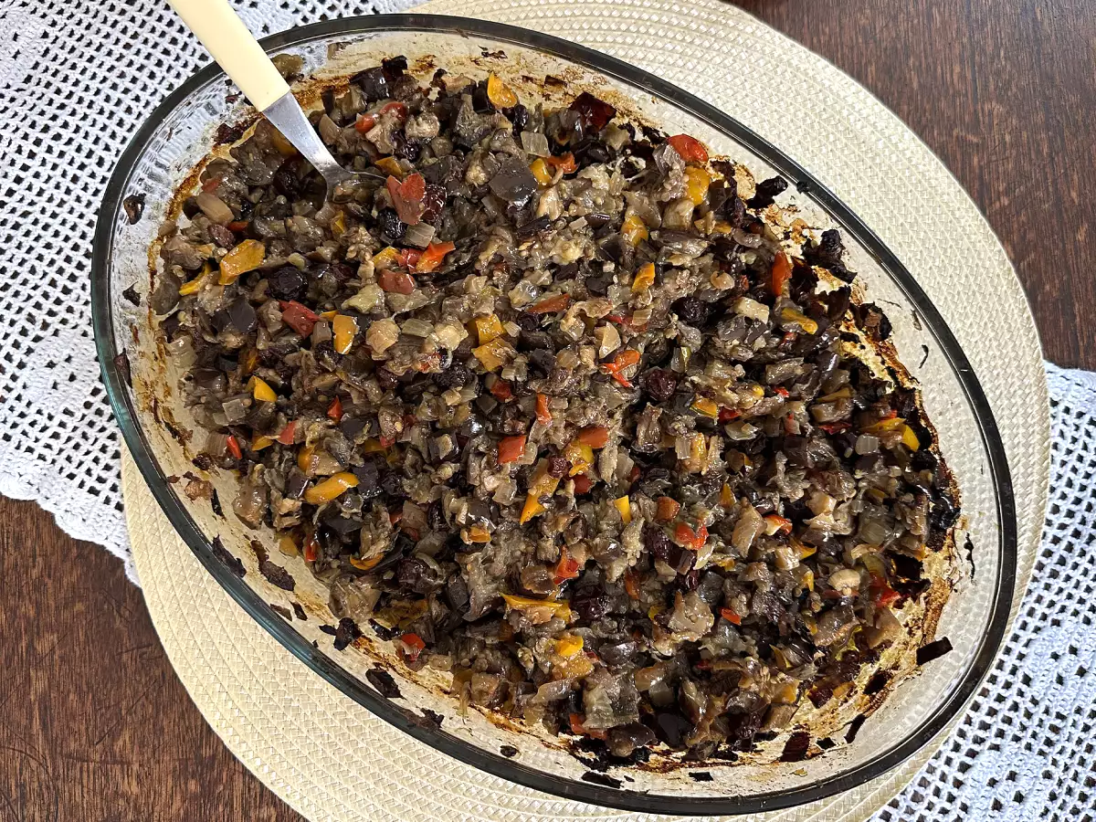 Antipasto terong ibuku: Resep keluarga yang disukai semua orang - foto 4