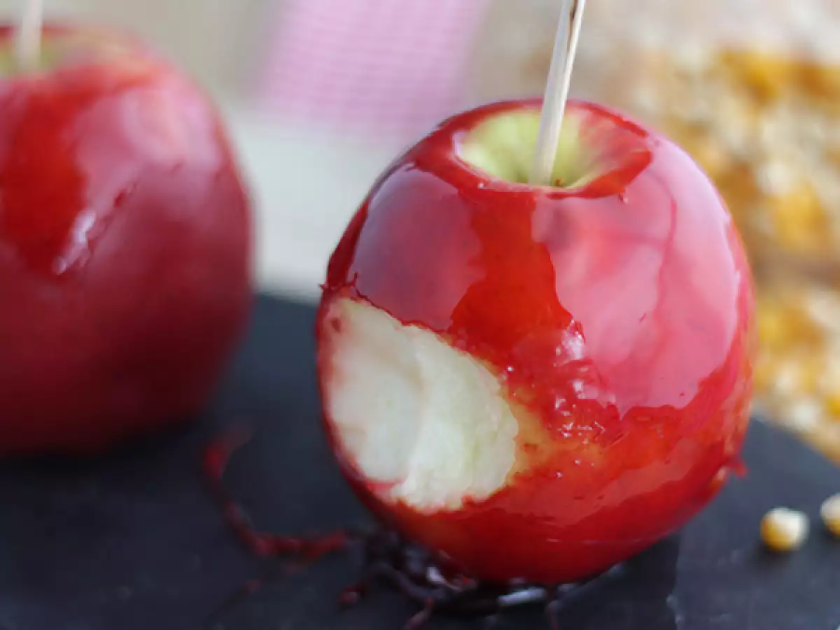 Apel Karamel Renyah (Pommes d’Amour) - foto 2