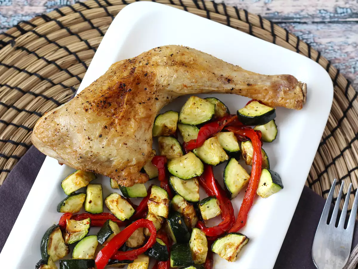 Ayam Paprika dan Zukini dengan Air Fryer: Siap dalam 20 Menit! - foto 2