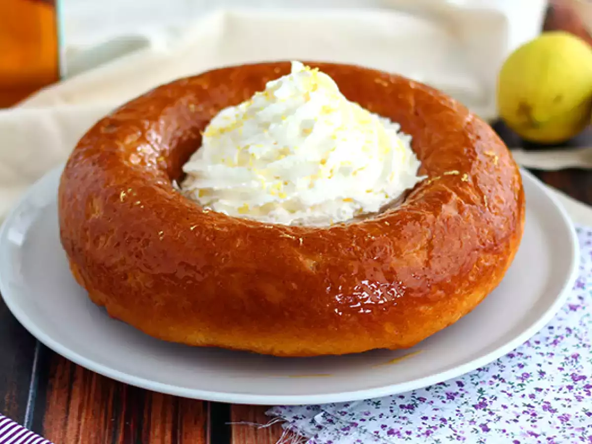 Baba au rhum: resep lengkap dan mudah diikuti