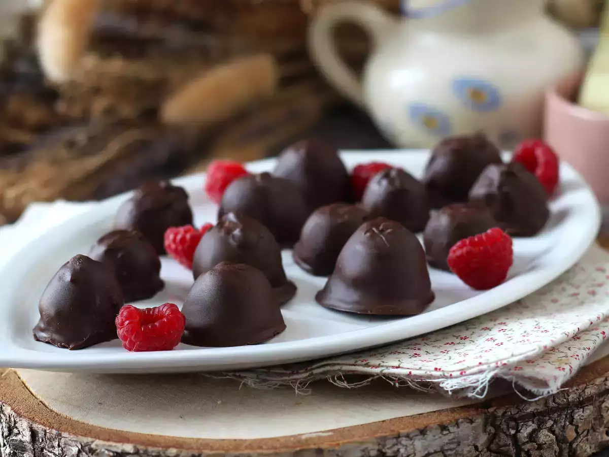 Bagaimana Anda membuat Franui buatan sendiri? Raspberry cokelat yang sangat trendi ini! - foto 3
