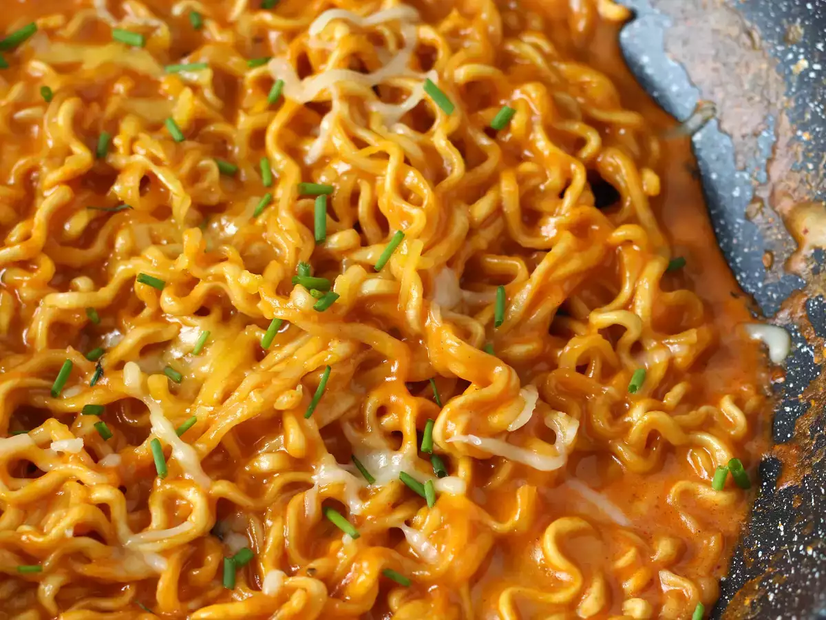 Bagaimana cara memasak Buldak Keju? Resep yang cepat dan mudah! - foto 6