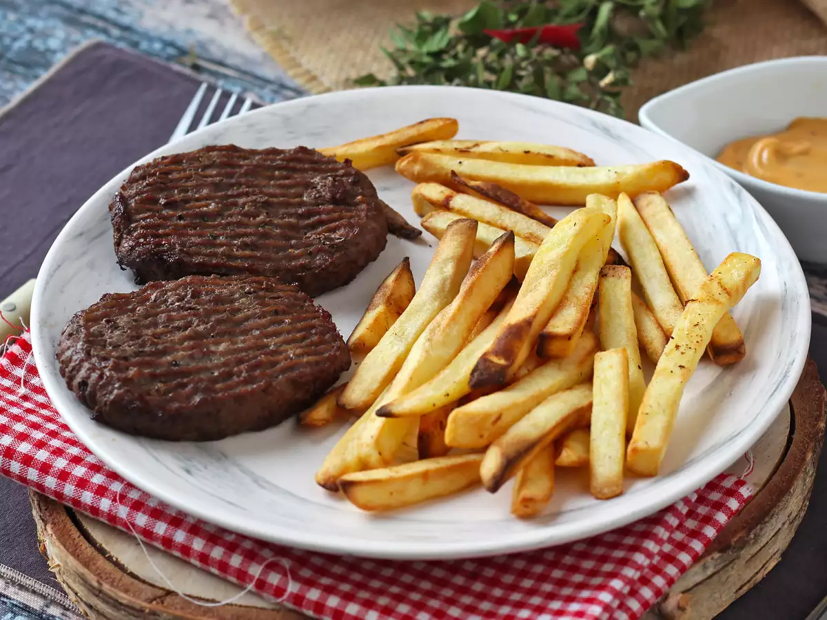 Bagaimana cara memasak steak cincang di dalam Air Fryer? - foto 4