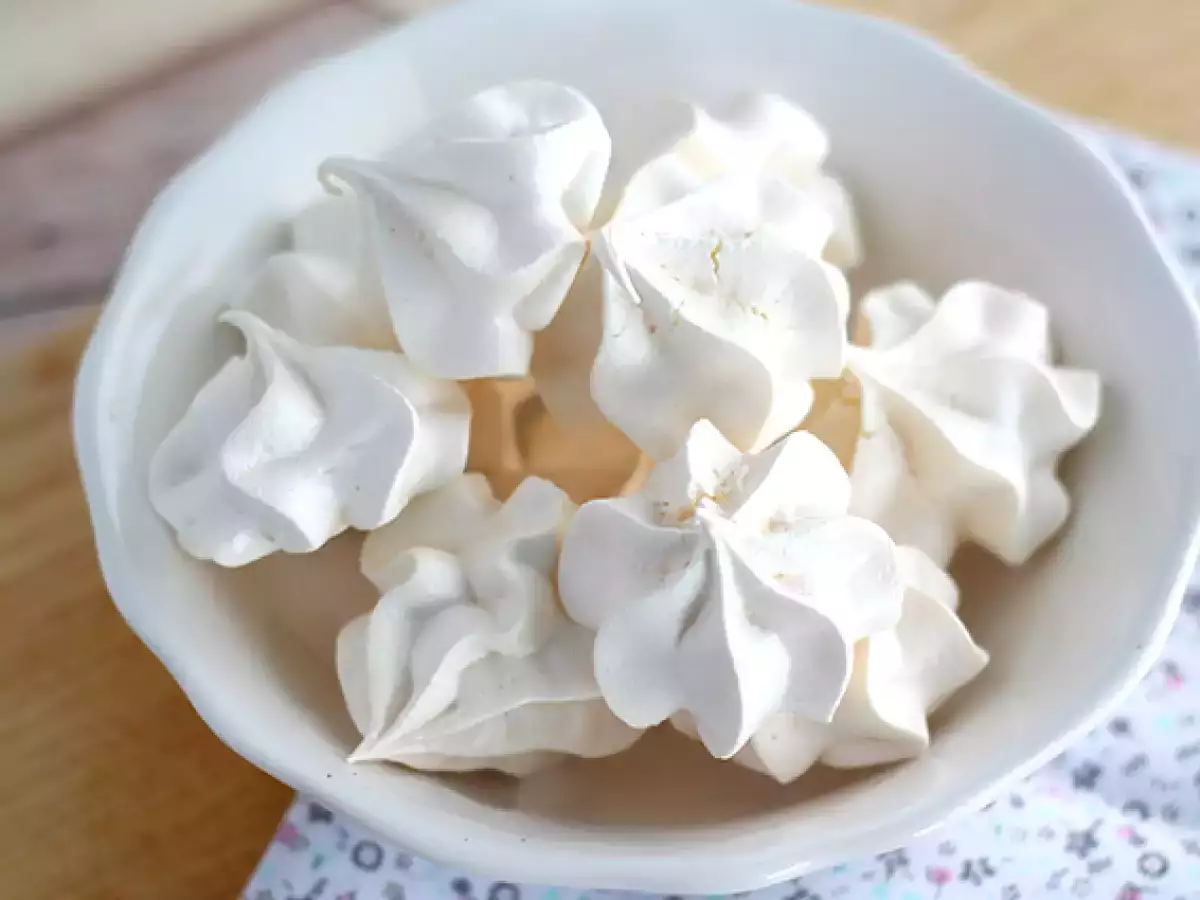 Bagaimana cara membuat meringue? - foto 3