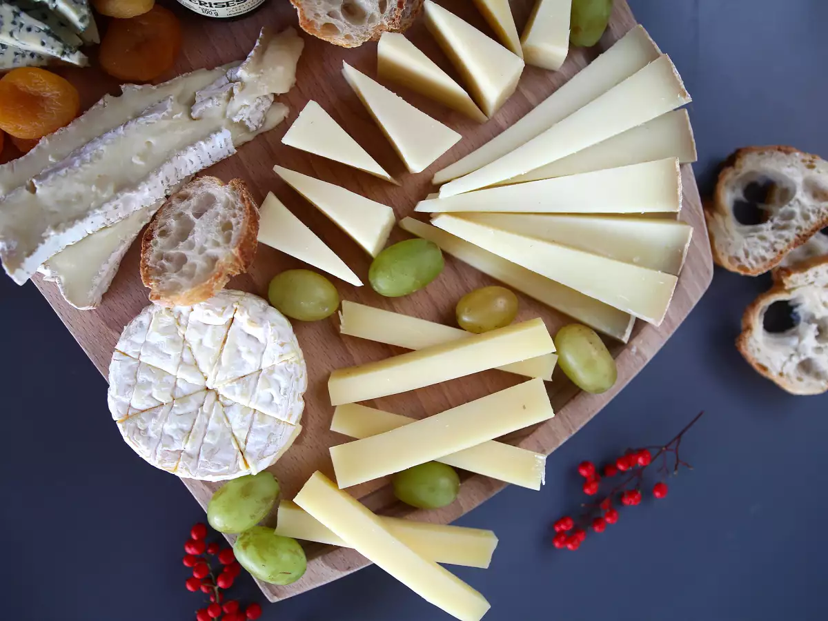 Bagaimana cara membuat piring keju? - foto 5