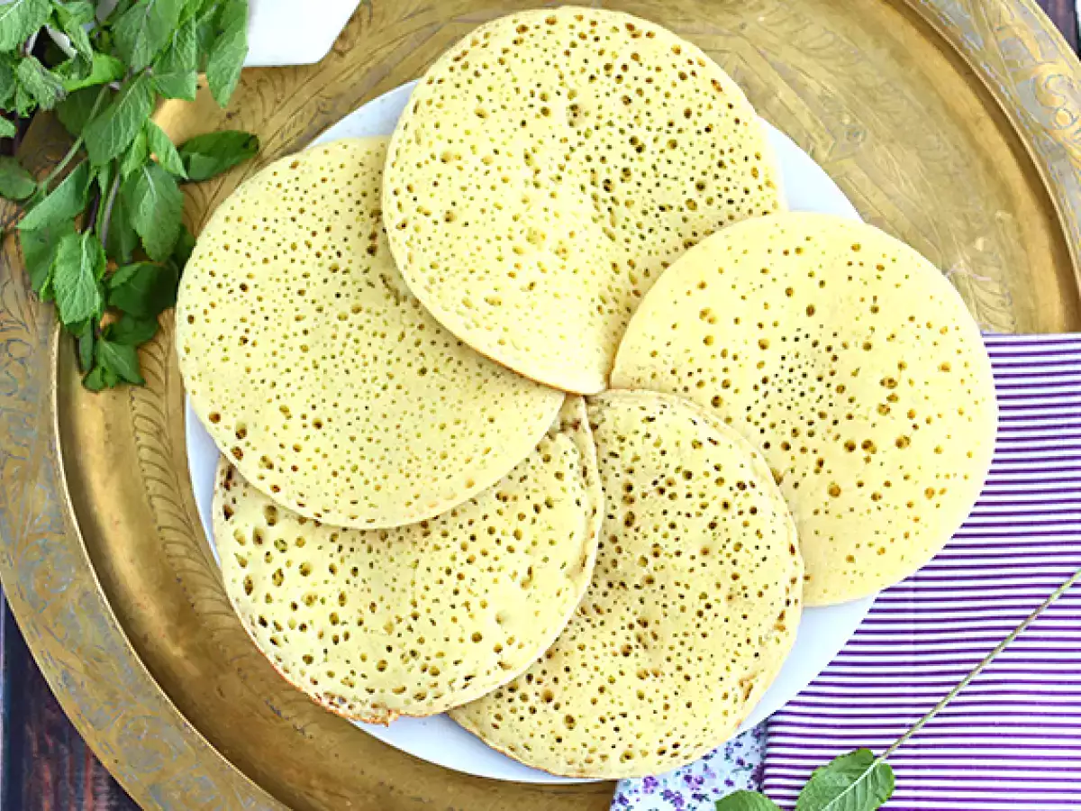Baghrir, pancake Maroko dengan seribu lubang - foto 3