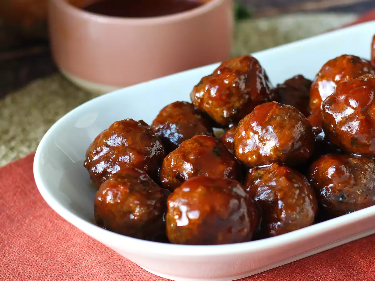 Bakso Air Fryer dengan Saus BBQ Asam Manis: Resep Mudah dan Lezat - foto 6