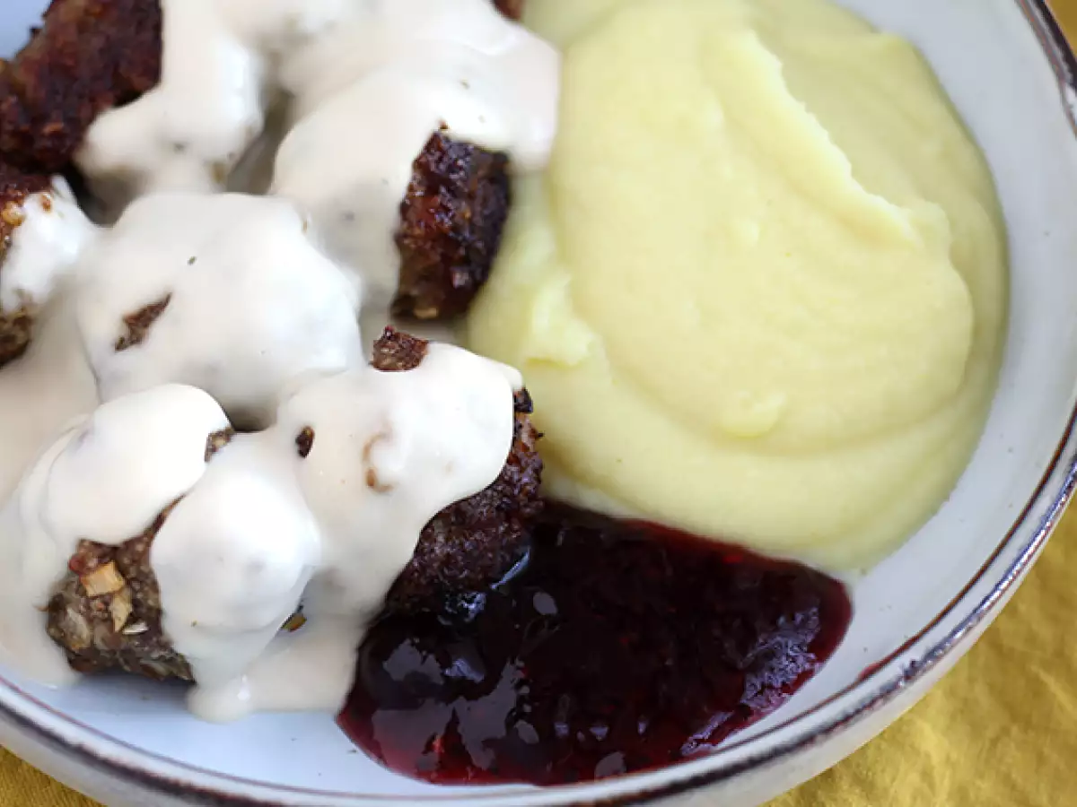 Bakso Ikea dengan saus putih - foto 2