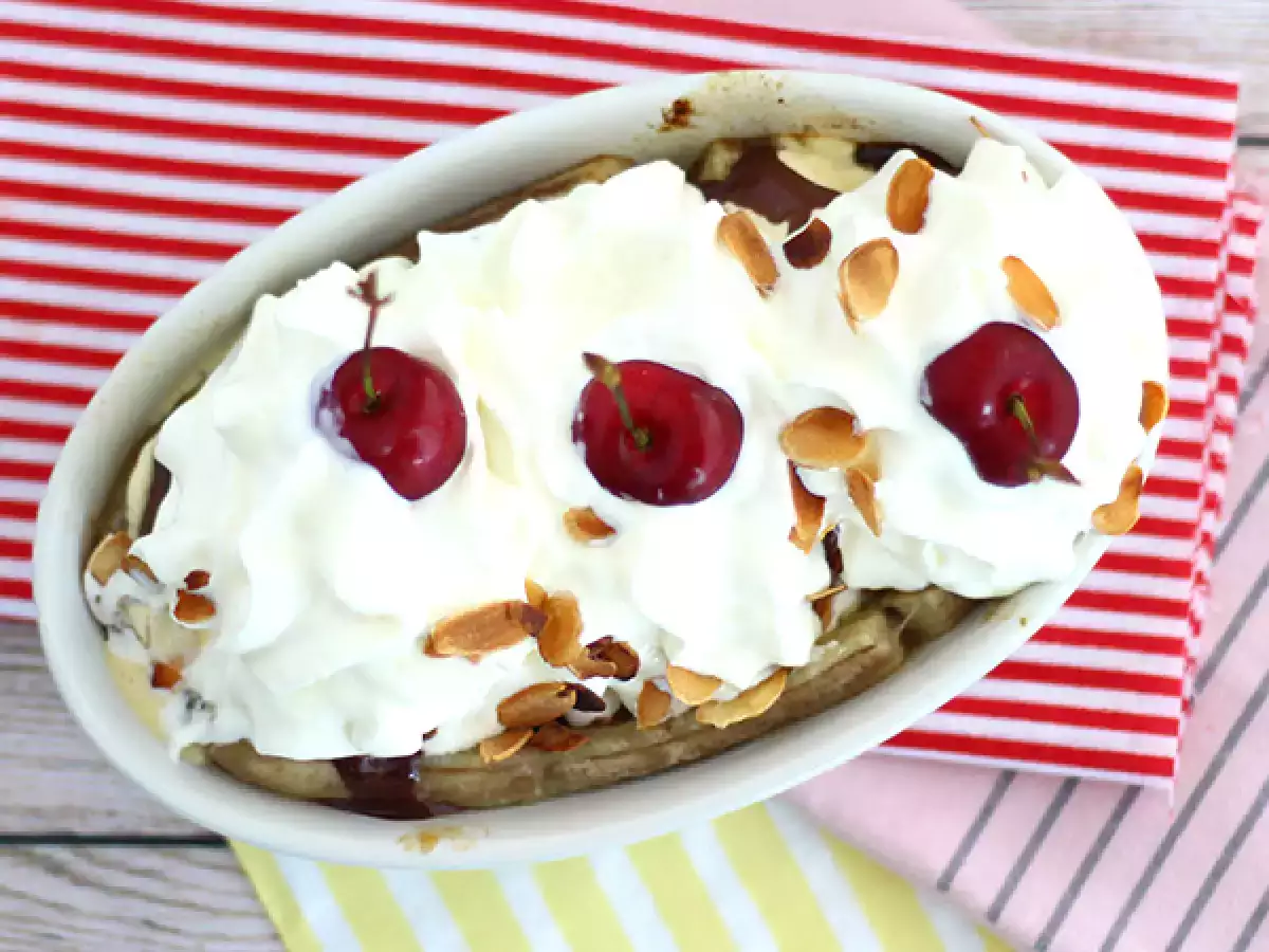 Banana Split, hidangan penutup beku yang terkenal - foto 2