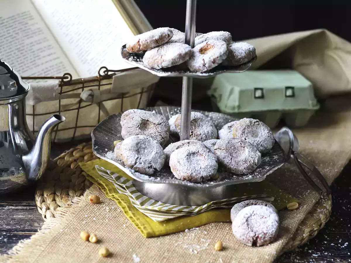 Biskuit Ghriba almond dan kelapa, kue klasik khas Maroko - foto 5