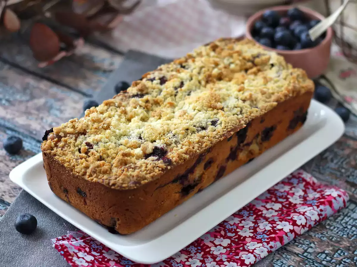 Blueberry crumble cake: kue yang memadukan fondant, kelembutan, dan kerenyahan! - foto 2
