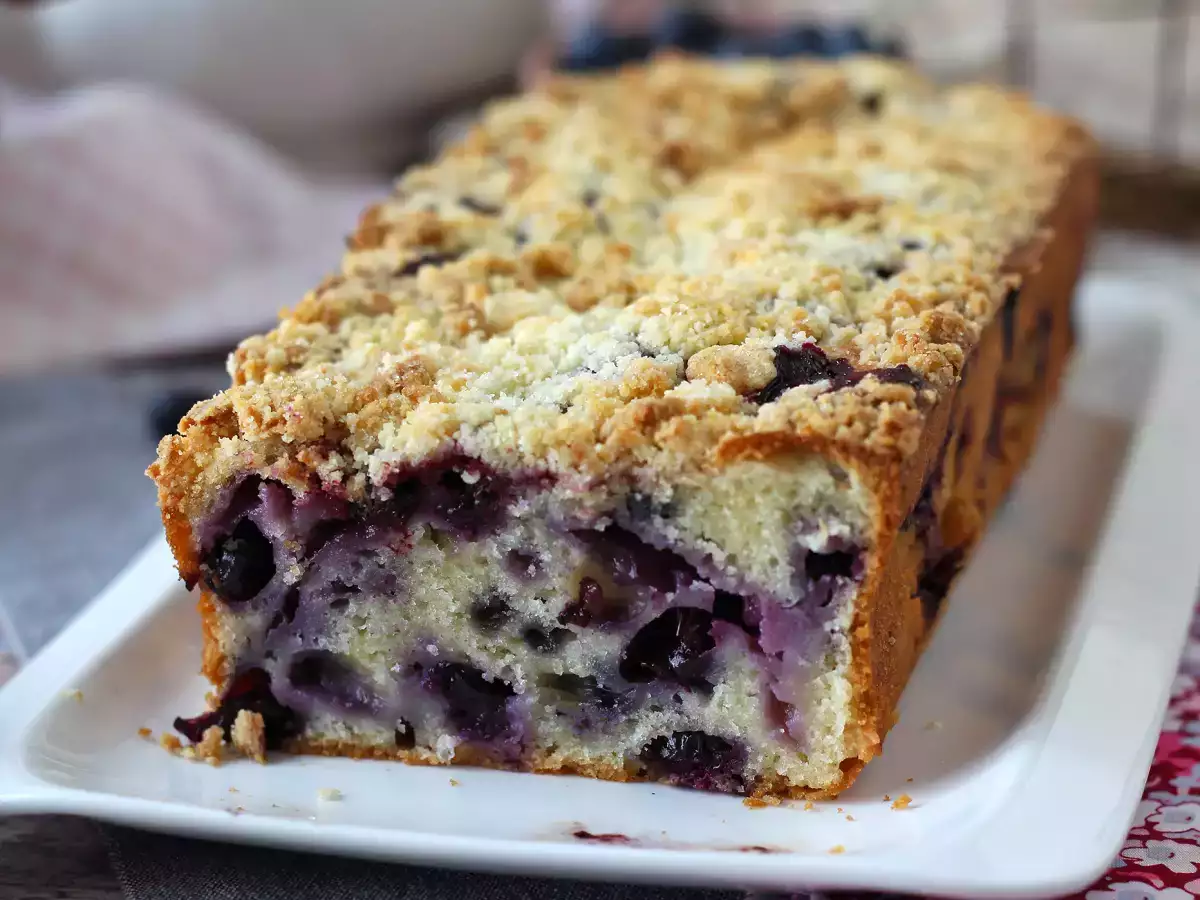 Blueberry crumble cake: kue yang memadukan fondant, kelembutan, dan kerenyahan! - foto 7