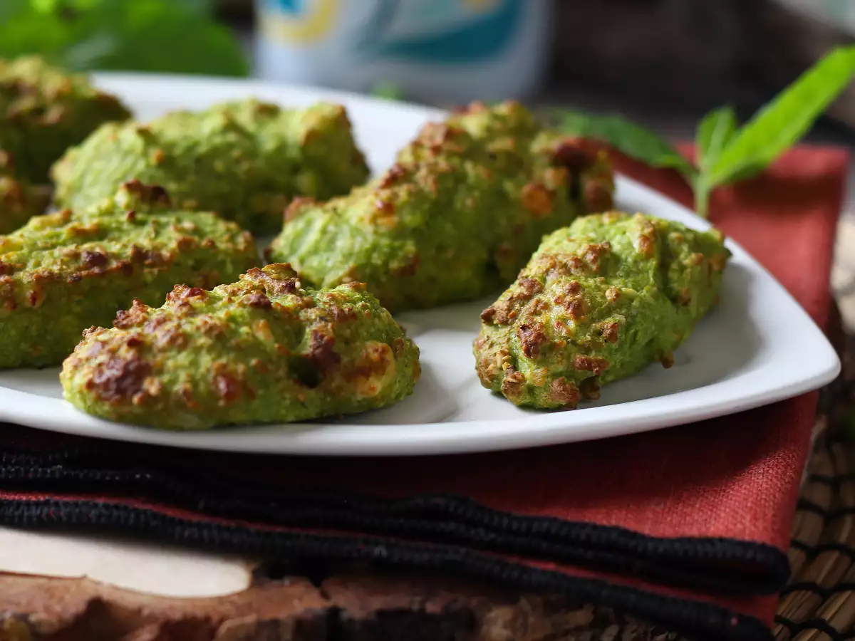 Bola-Bola Kacang Polong dan Feta dengan Air Fryer: Lezat dan Cepat Dibuat! - foto 3