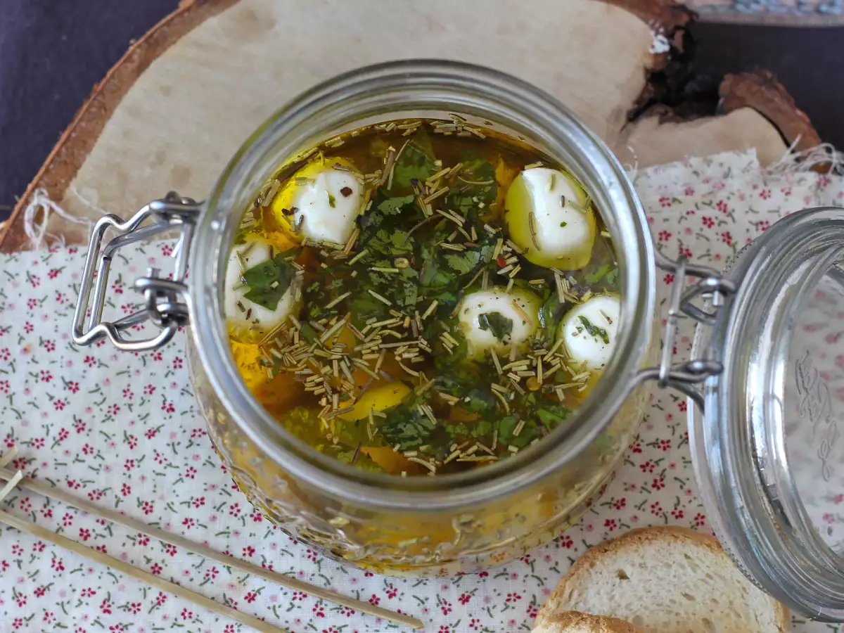 Bola-bola mozzarella yang diasinkan untuk minuman beralkohol atau salad! - foto 5