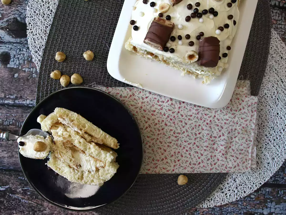 Bolu Gulung Kinder Bueno yang Mudah, Cocok untuk Kue Ulang Tahun atau Bûche de Noël! - foto 2