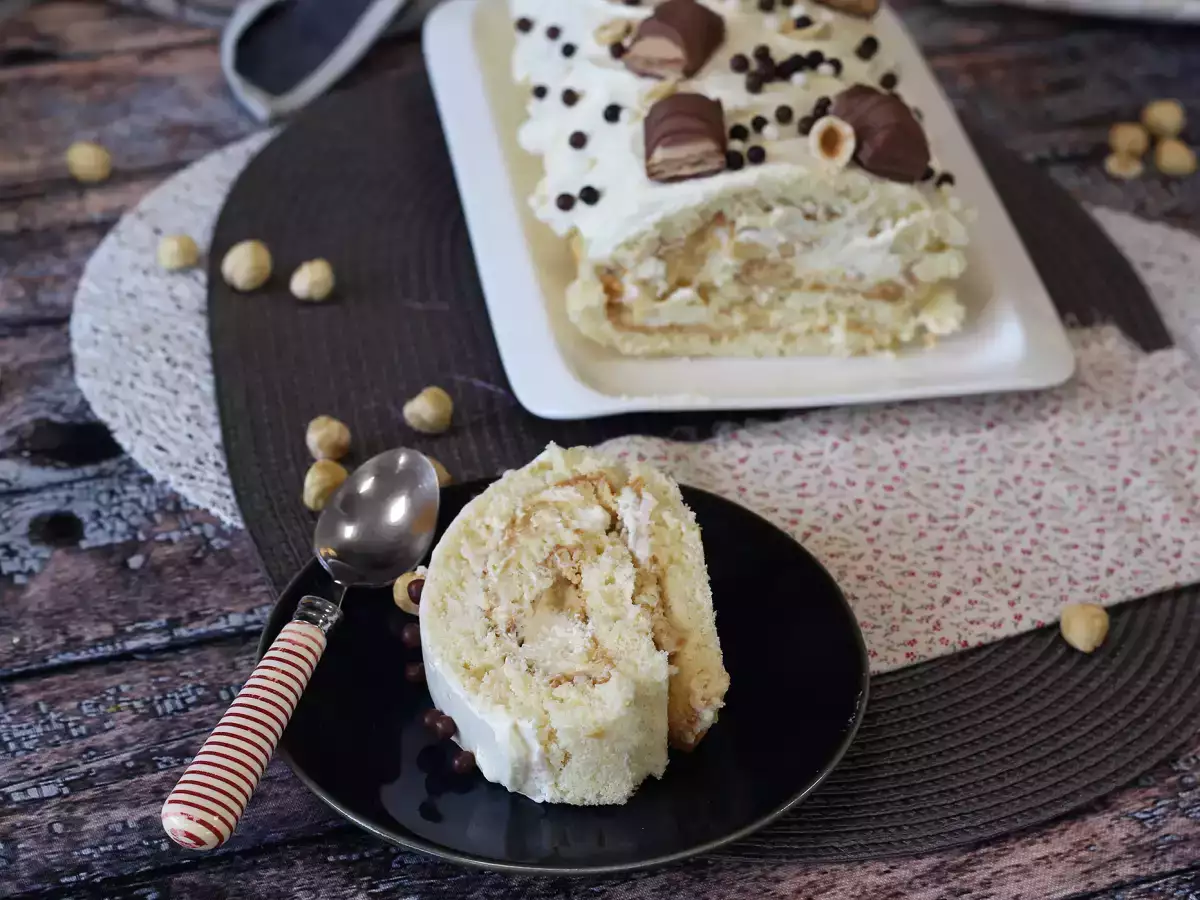 Bolu Gulung Kinder Bueno yang Mudah, Cocok untuk Kue Ulang Tahun atau Bûche de Noël! - foto 5