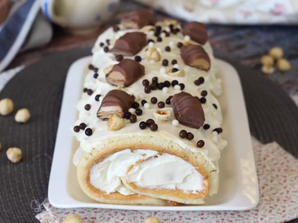 Bolu Gulung Kinder Bueno yang Mudah, Cocok untuk Kue Ulang Tahun atau Bûche de Noël! - foto 6