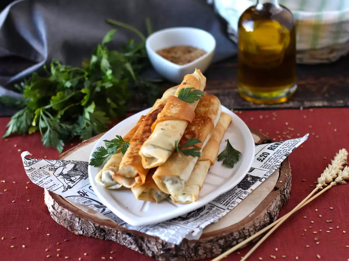 Börek dengan keju feta dan peterseli - foto 7