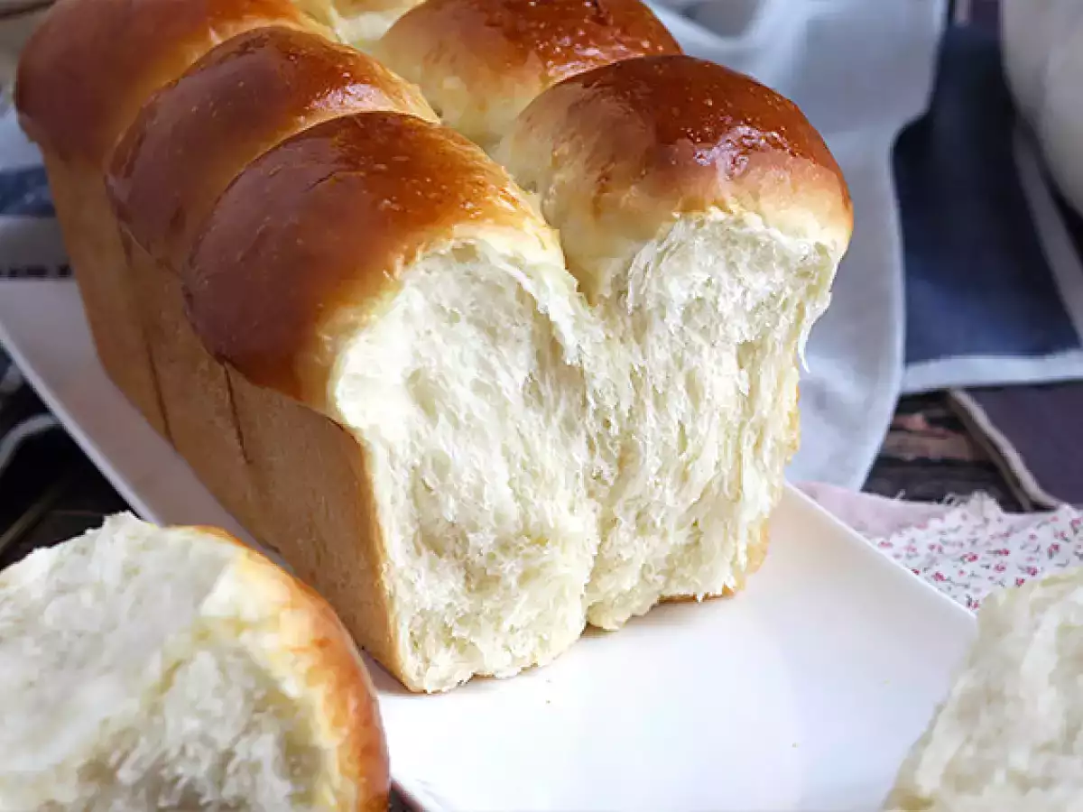 Brioche yang sangat lembut dan bersisik - foto 2