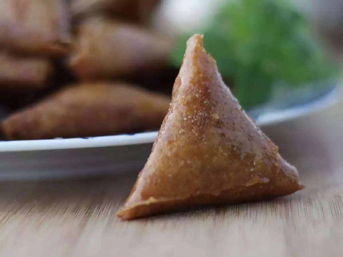 Briouat Almond, Kue Kecil Khas Timur Tengah - foto 2