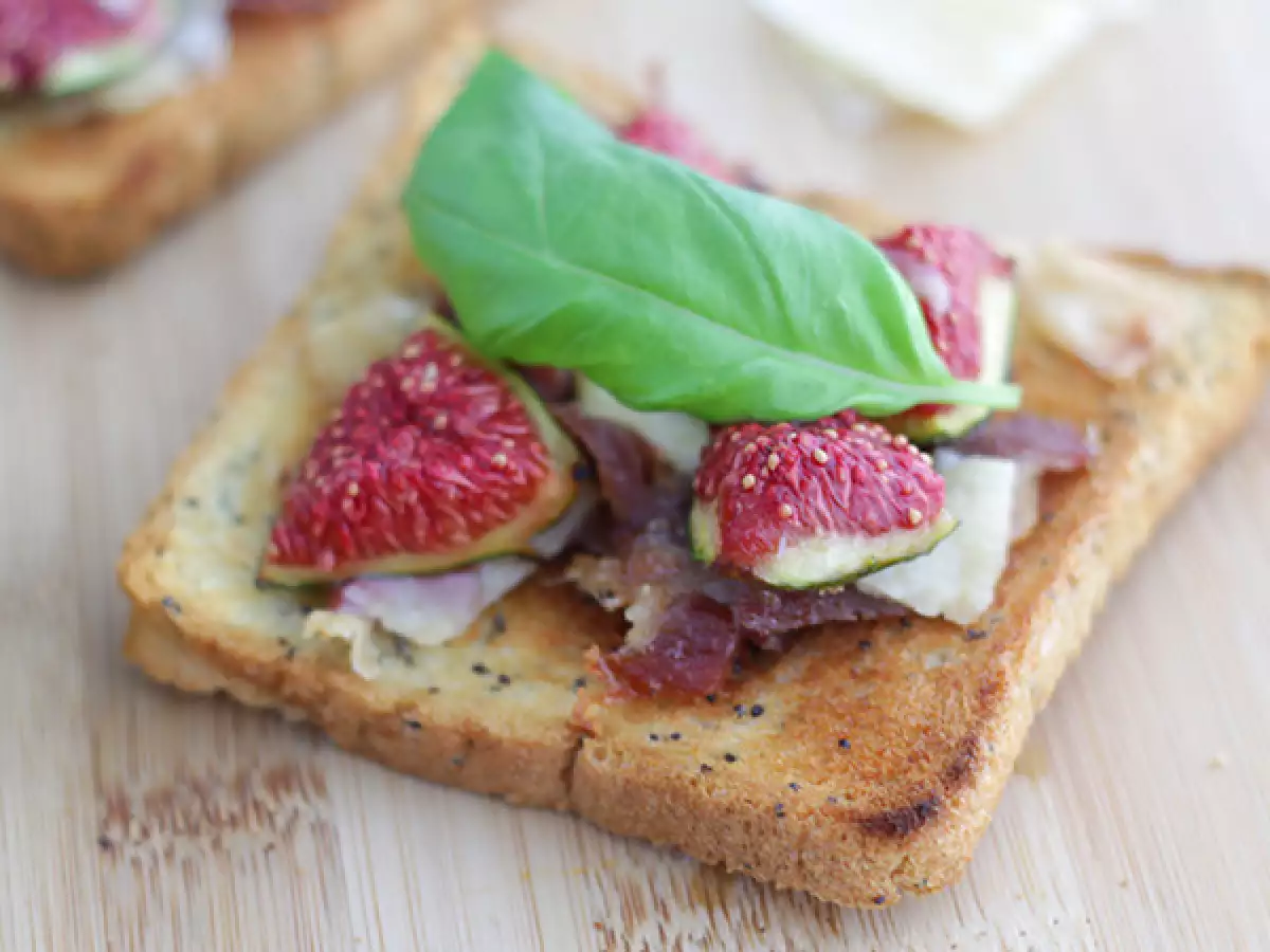 Bruschetta Buah Ara, Parmesan, dan Ham Parma - foto 2