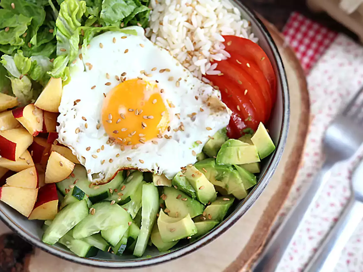 Buddha Bowl Vegetarian – Salad Seimbang dan Berwarna-warni - foto 4