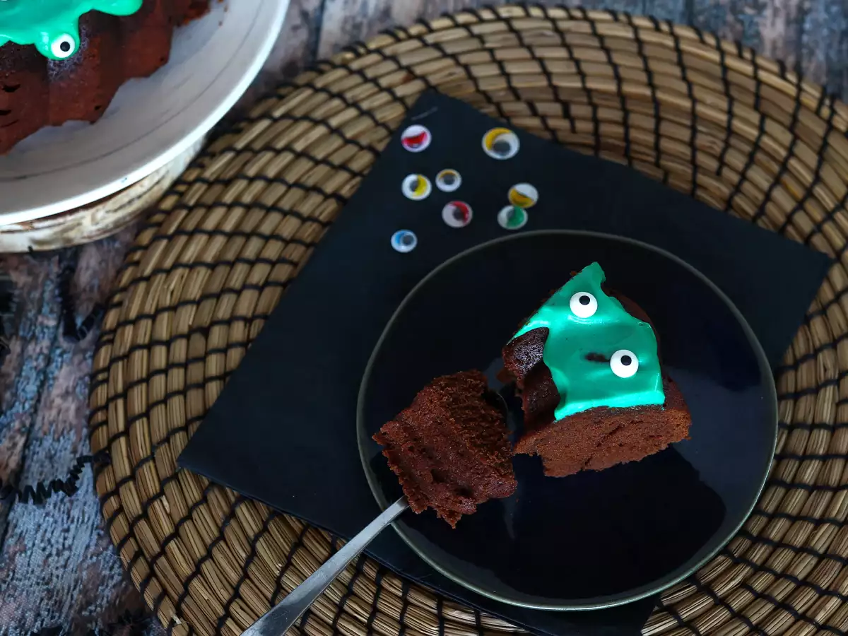 Bundt Cake Halloween, Kue Cokelat Berbentuk Cincin yang Menggugah Selera - foto 4