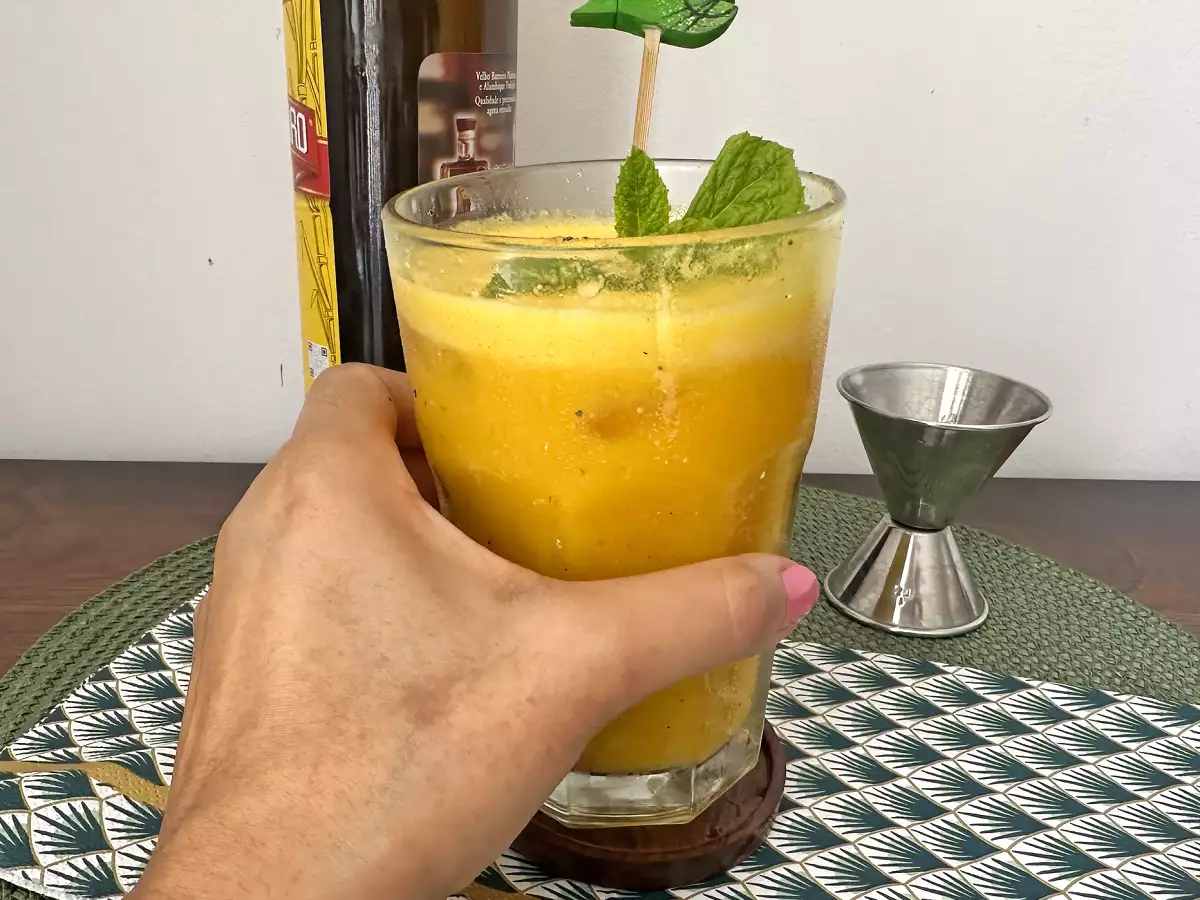 Caipirinha Markisa Blender: Versi Klasik Brasil yang Lebih Lembut dan Menyegarkan - foto 3