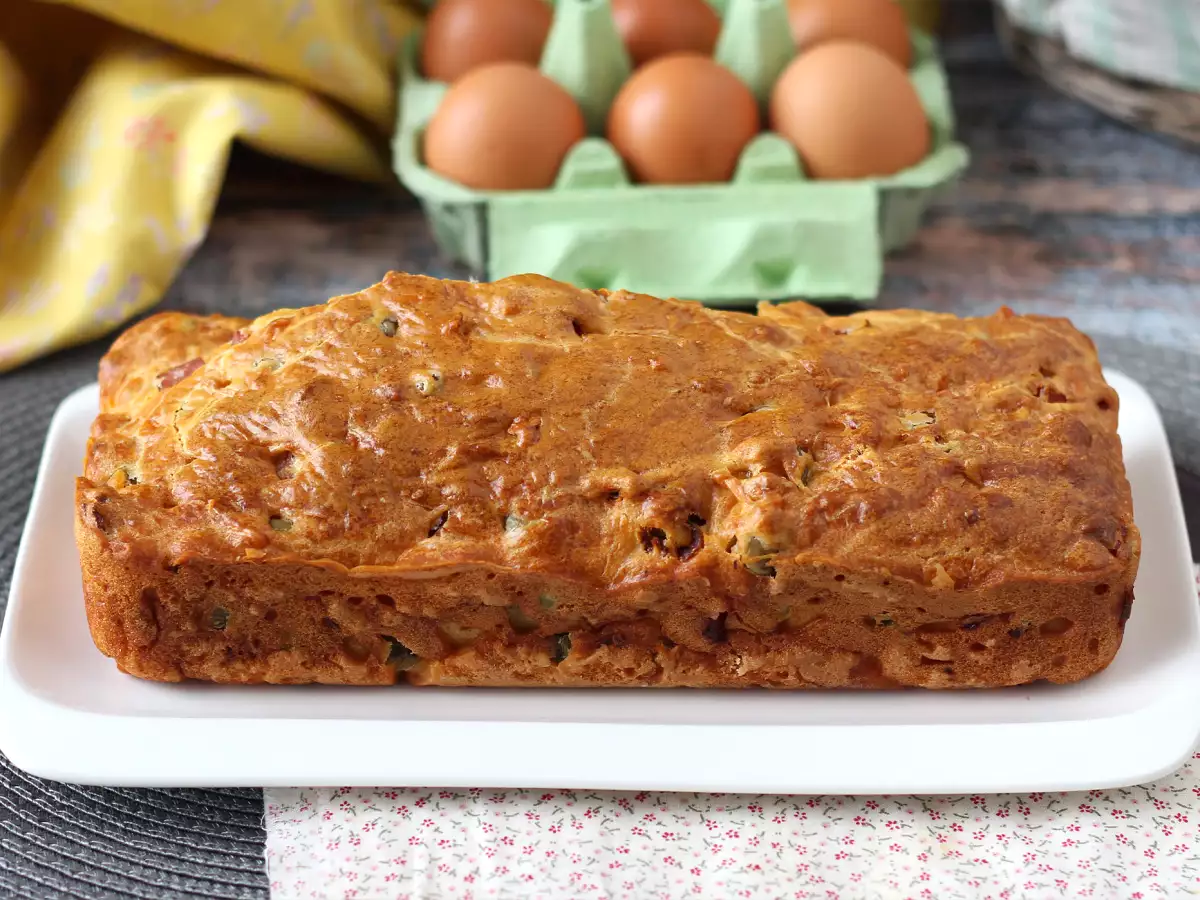Cake Gurih Ham, Zaitun, dan Tomat Kering dengan Skyr - foto 2