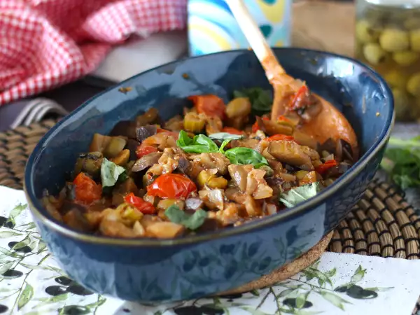 Resep Caponata sisilia: resep italia yang cepat dan mudah