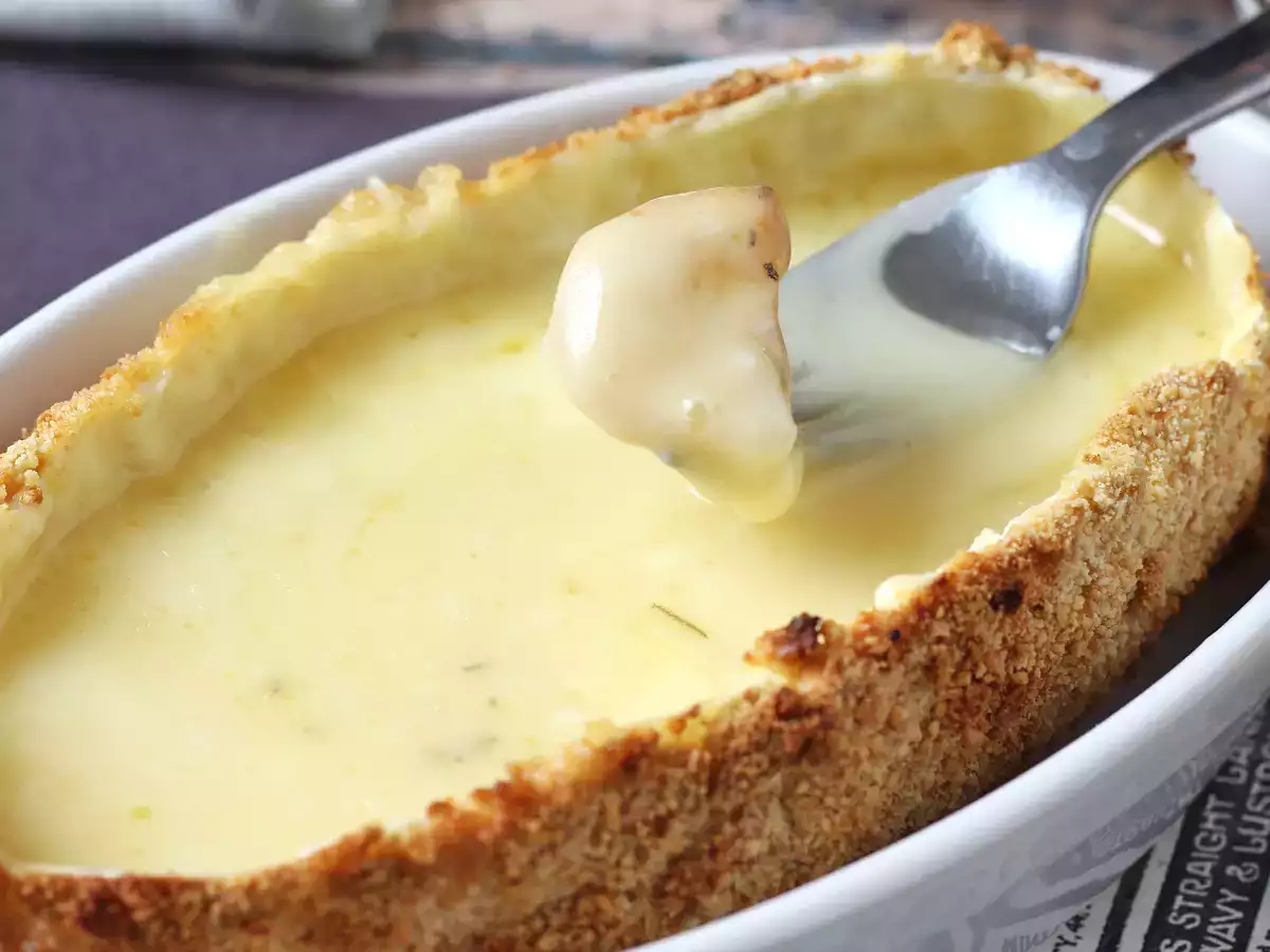 Caprice dilapisi tepung roti para dewa dengan kentang penggorengan - foto 2