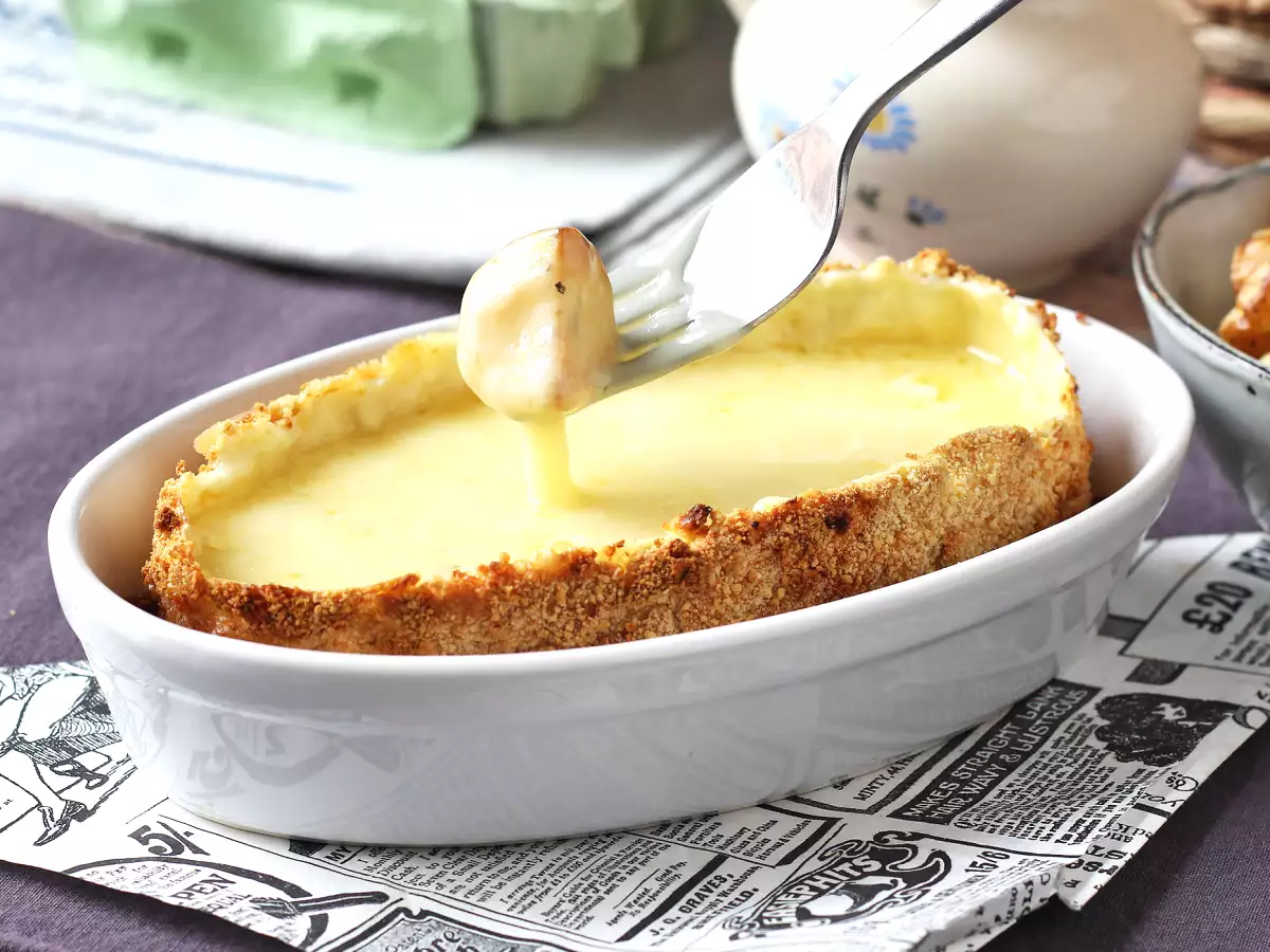 Caprice dilapisi tepung roti para dewa dengan kentang penggorengan - foto 6