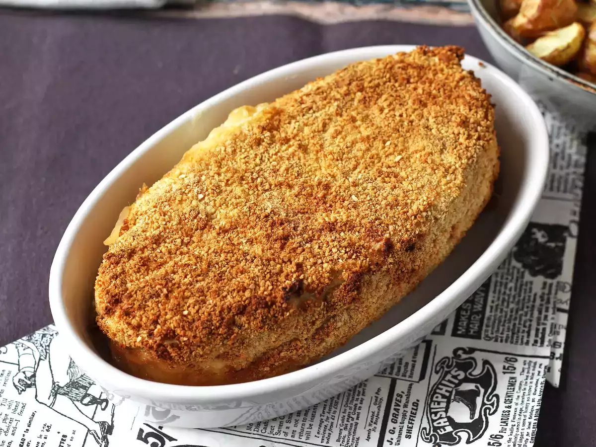 Caprice dilapisi tepung roti para dewa dengan kentang penggorengan - foto 7