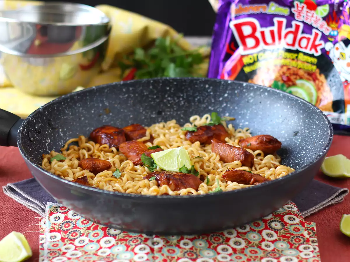 Cara Memasak Mi Buldak Habanero Lime dengan Ayam Marinasi - foto 2