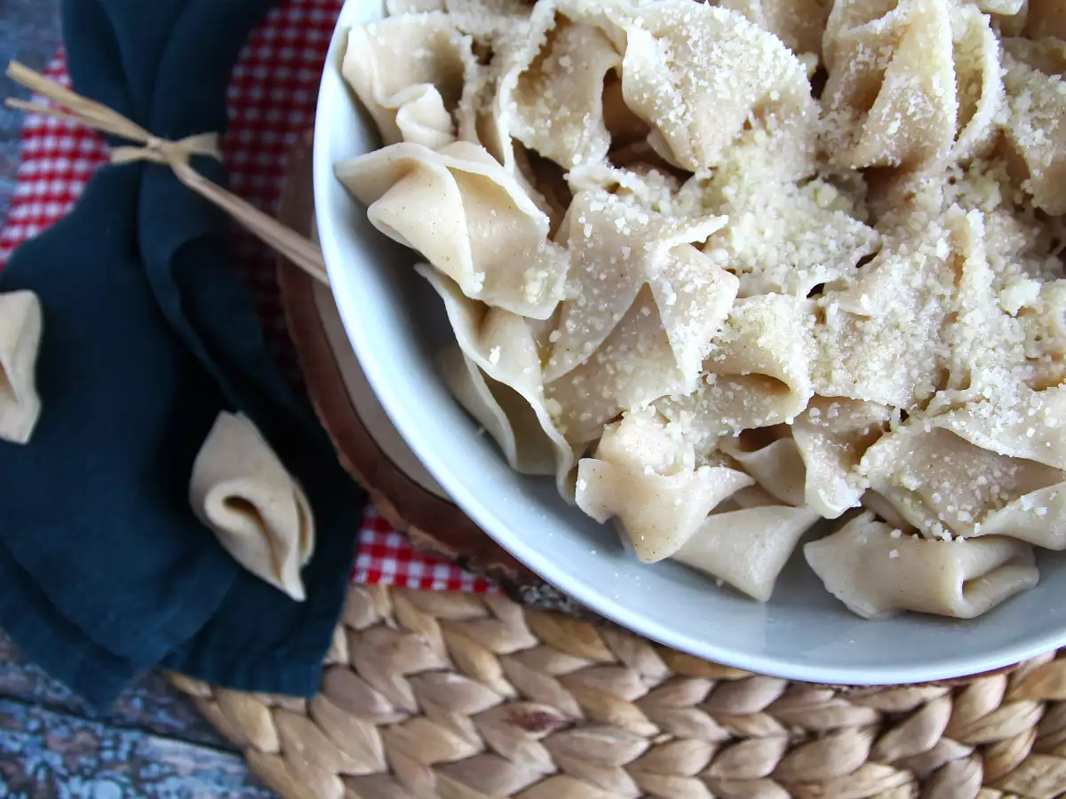 Cara membuat pasta buatan sendiri: sorpresine, pasta kecil yang cantik - foto 2